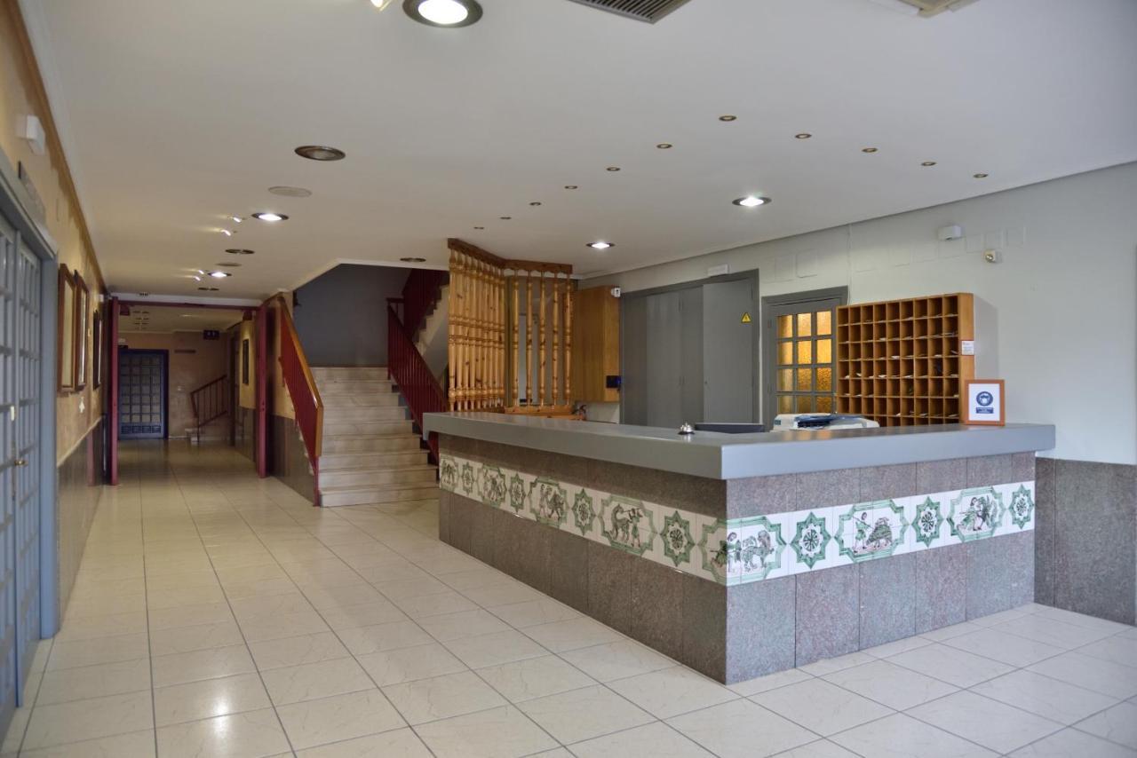 Hotel Sierra De Arcos Andorra Eksteriør billede