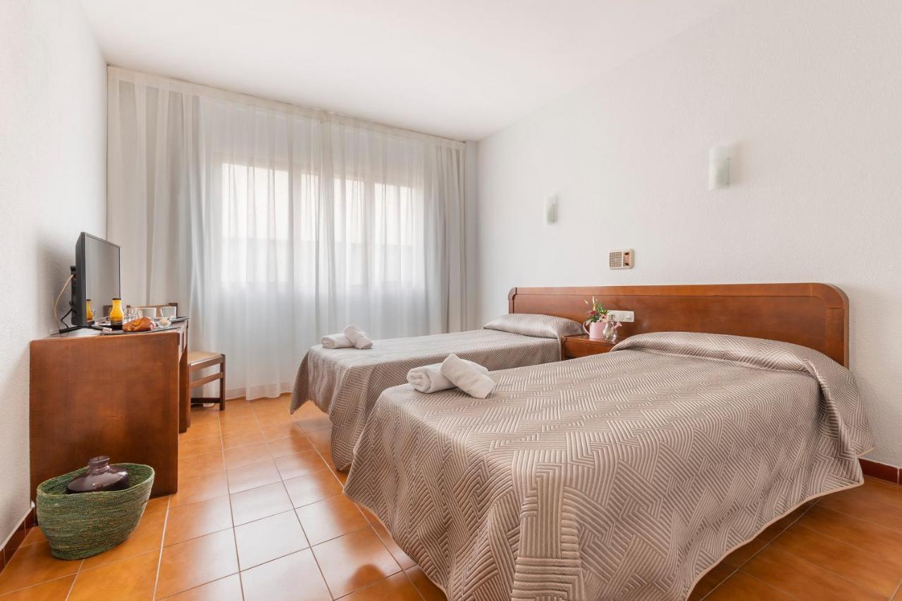 Hotel Sierra De Arcos Andorra Eksteriør billede